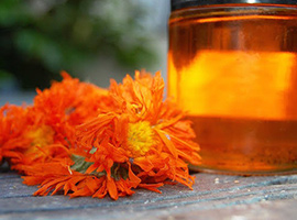 Emolliients, Waxes & Oils